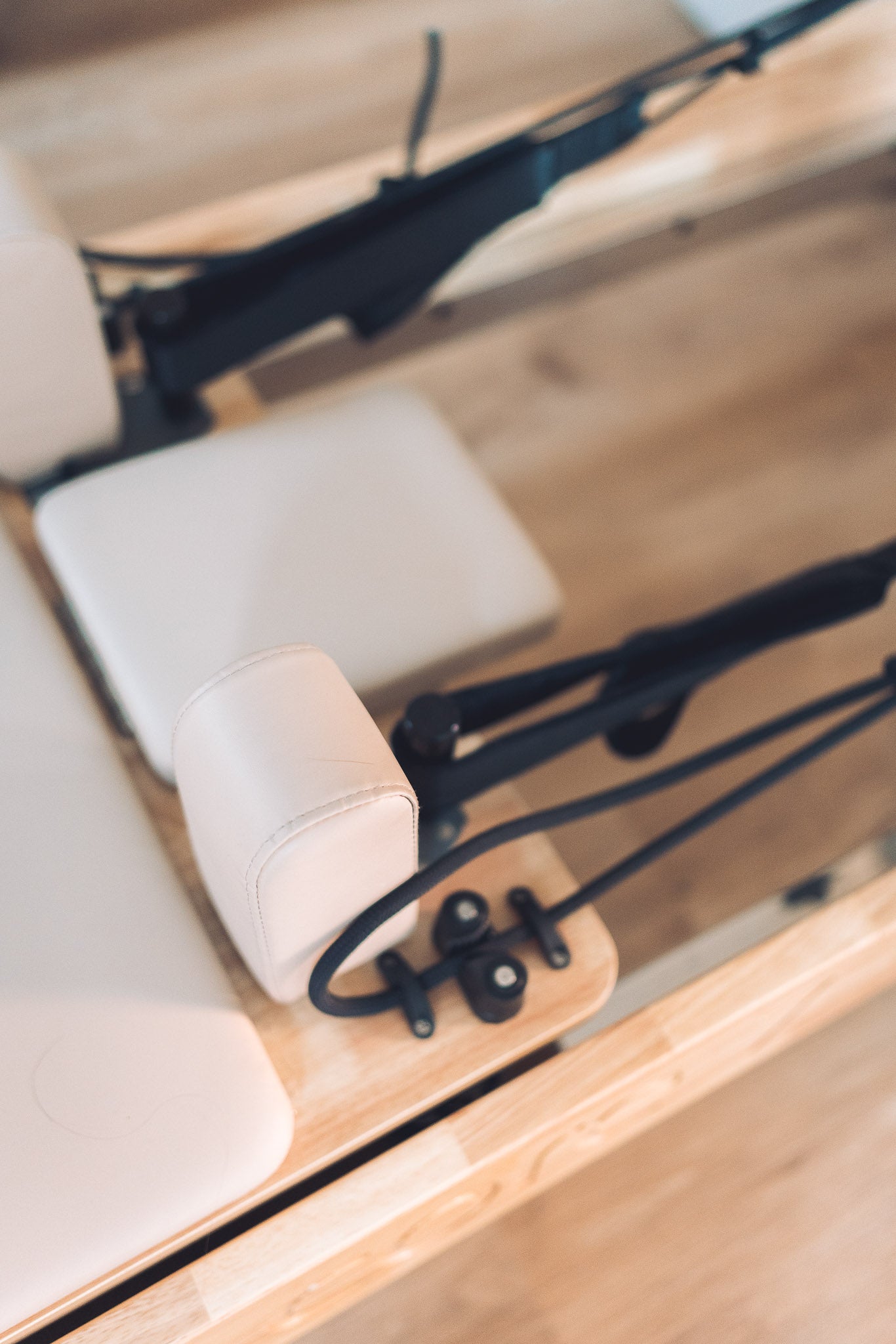 Core 7 Studio Oak Reformer Machine