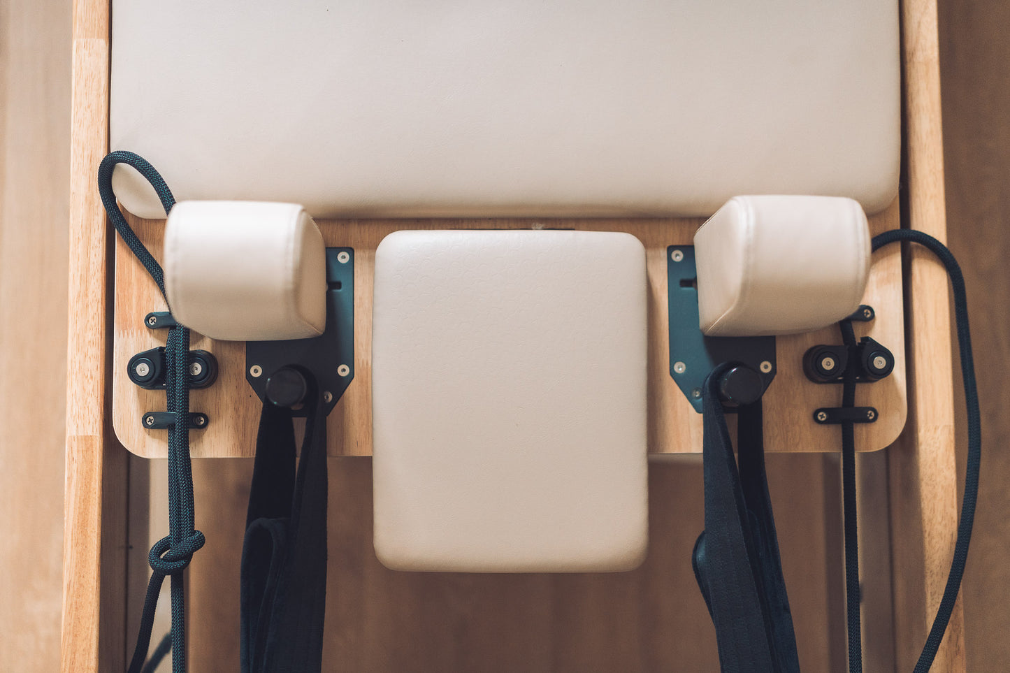 Core 7 Studio Oak Reformer Machine