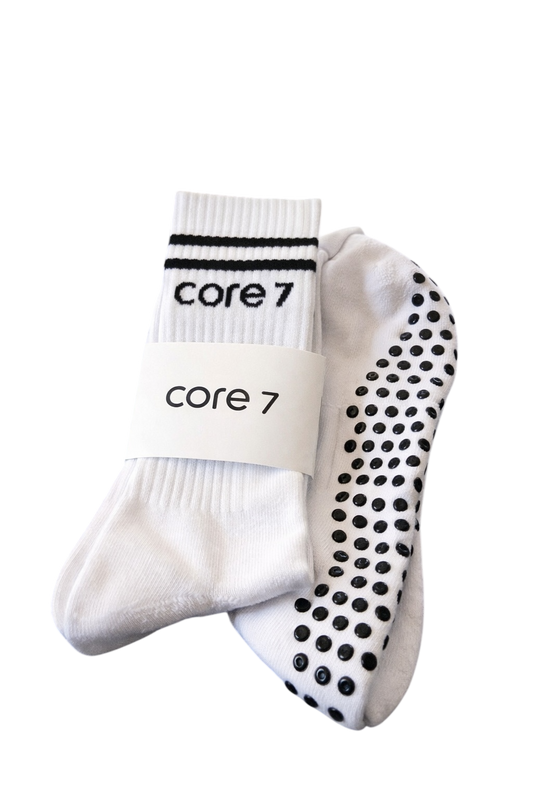 Core 7 Grip Socks