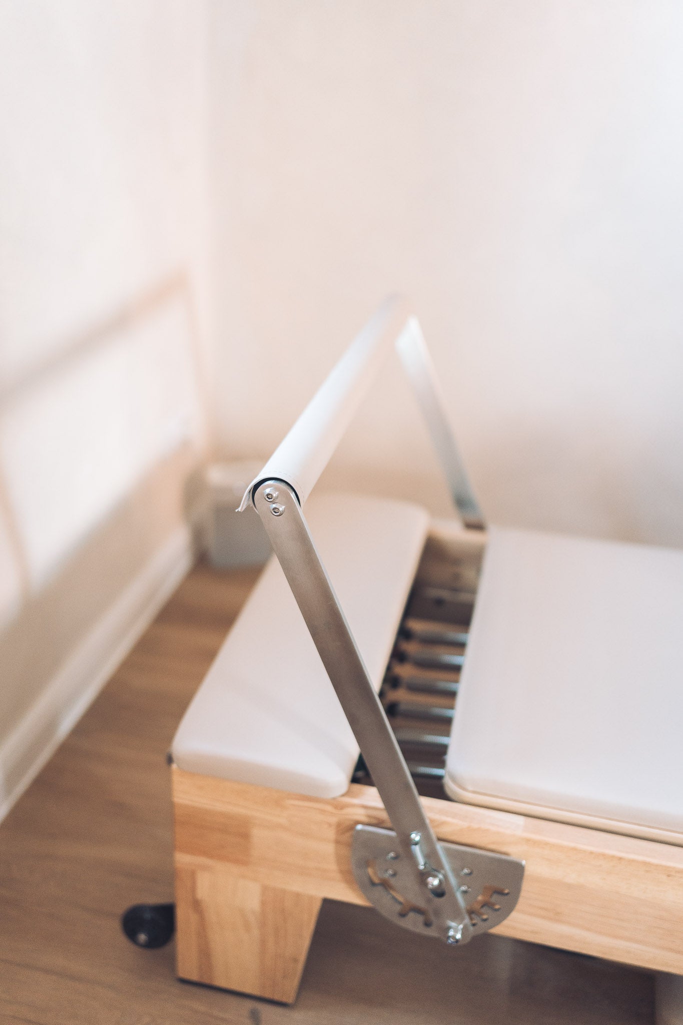 Core 7 Studio Oak Reformer Machine